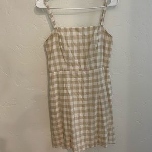 Tan and white checkered boutique dress - size medium